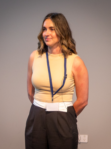 Madison-Rybka 900x1200